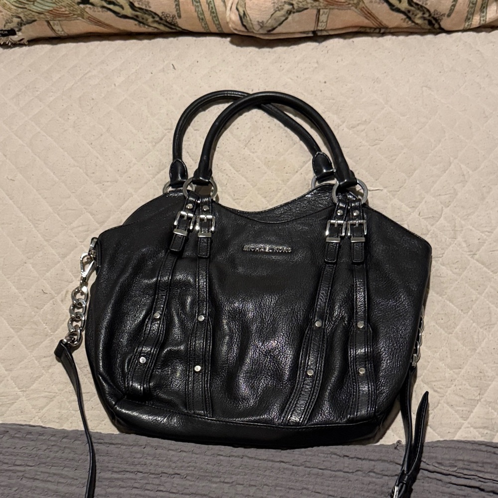 MICHAEL Michael Kors Black Leather Shoulder Bag
